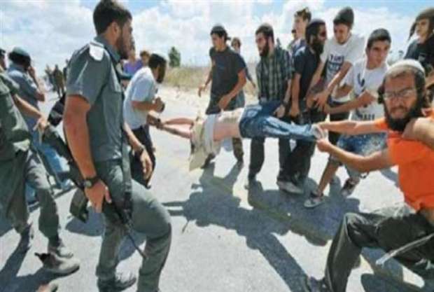 Israeli settlers attack Palestinian